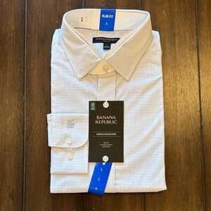 NWT Banana Republic Stretch Poplin Shirt